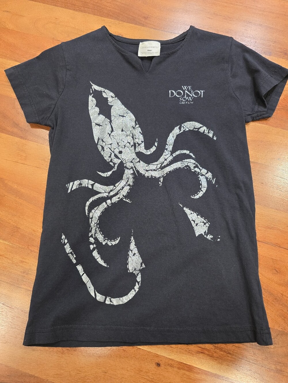 Game of Thrones Greyjoy Distressed Foil Kraken Tshirt